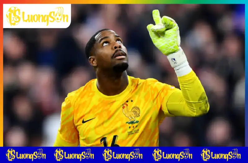 ac milan dua ra muc phi qua cao vu mike maignan chelsea ngam ngui tiec nuoi